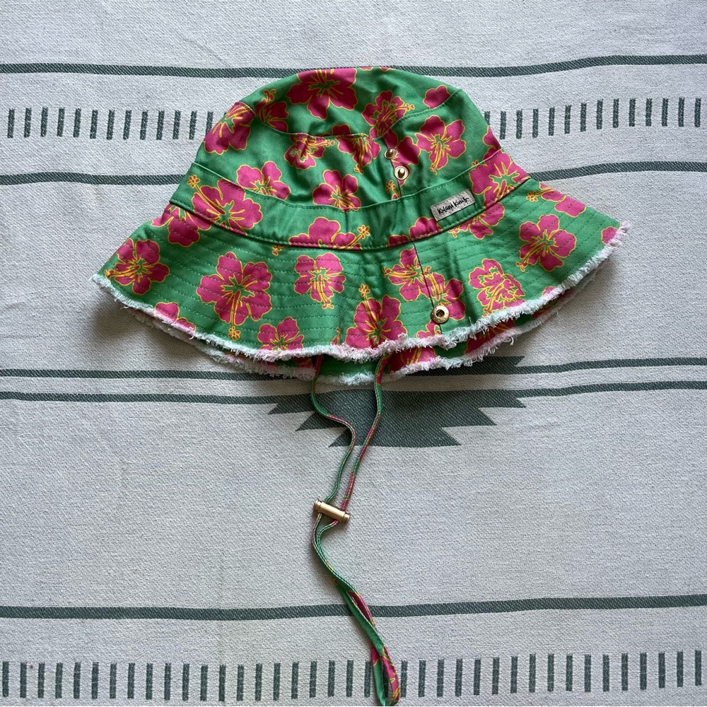 Kulani Kinis Hibiscus Convertible Bucket Hat